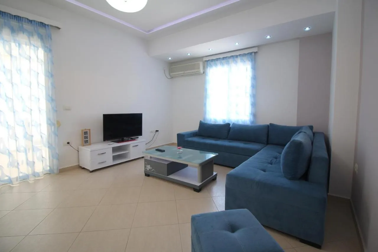 Eleana Apartments Sarande 0*,
