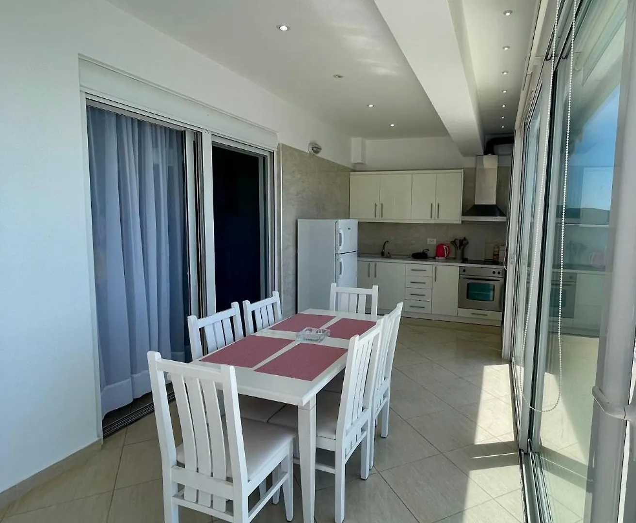 Eleana Apartments Sarande
