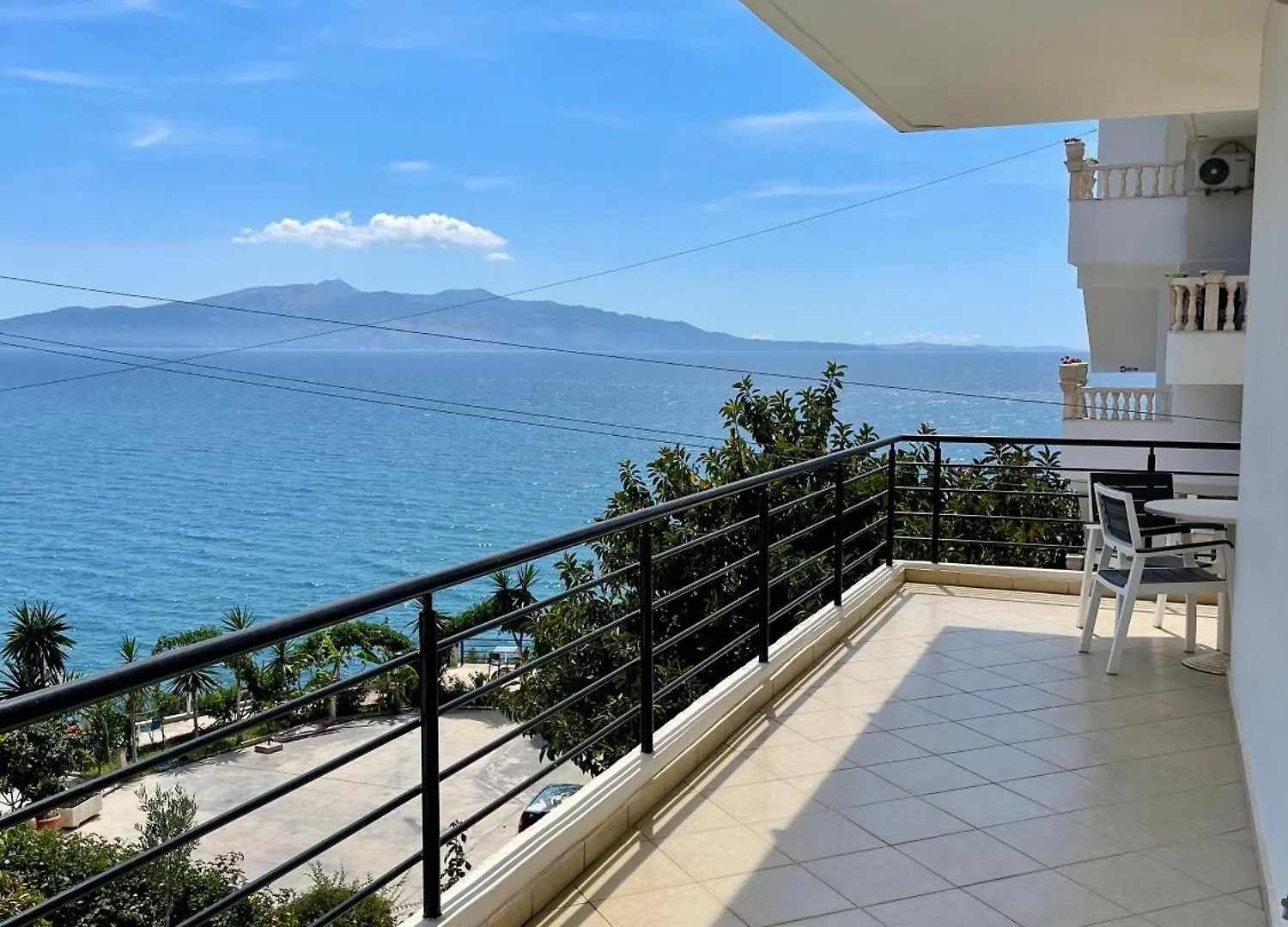 Eleana Apartments Sarandë